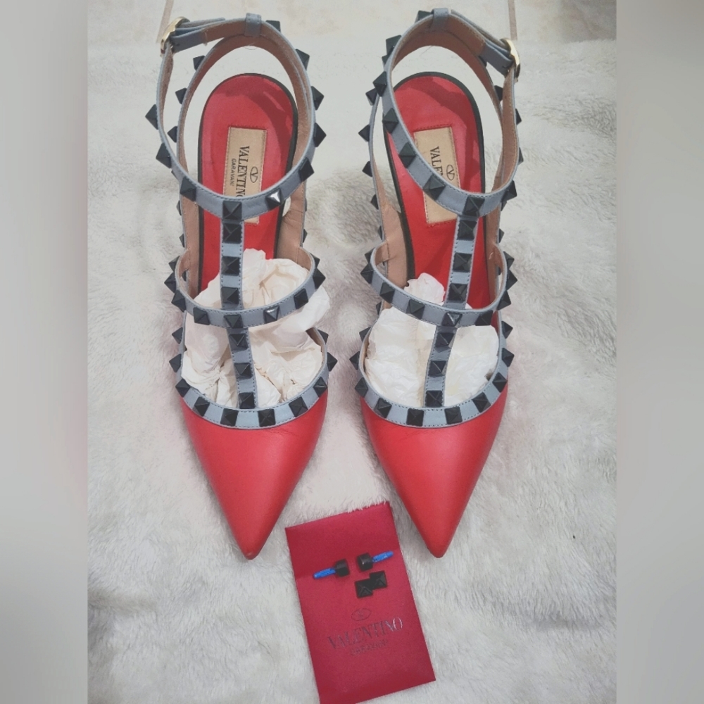Valentino Rockstud Caged Pump- Limited Edition